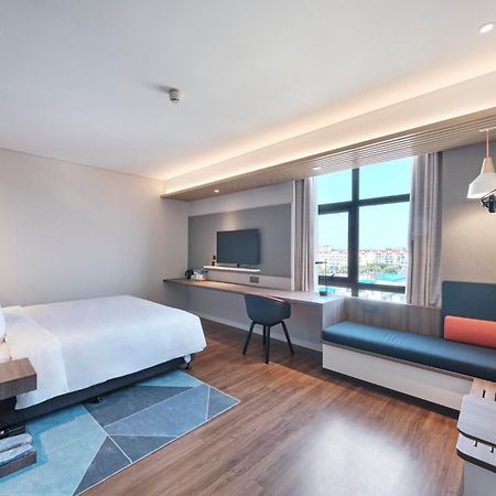 Holiday Inn Express Shanghai Hongqiao North By Ihg Fengbang المظهر الخارجي الصورة